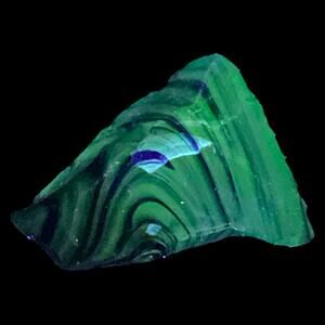 Cobalt Black Art Glass‎ Cullet Glowing Manganese Slag Glass #5GX65